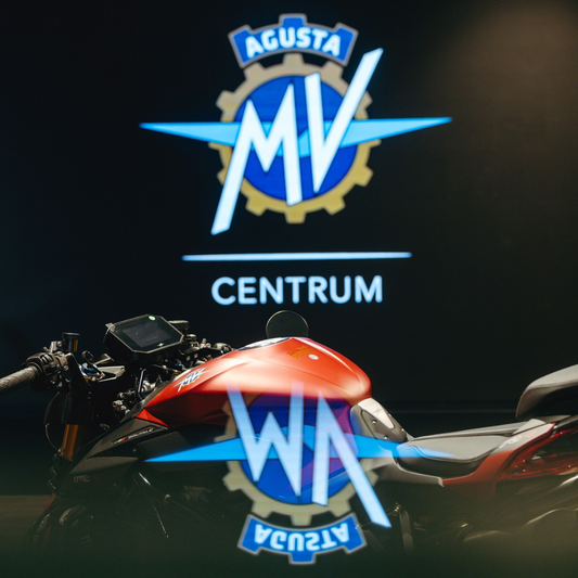 MV AGUSTA CENTRUM MEGNYITÓ: AJTÓ EGY ÚJ VILÁGBA!