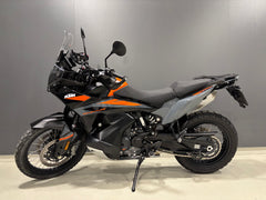 890 ADVENTURE BLACK 2023 GARANCIÁLIS