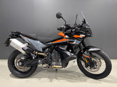 890 ADVENTURE BLACK 2023 GARANCIÁLIS