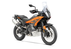 790 ADVENTURE ORANGE 2025